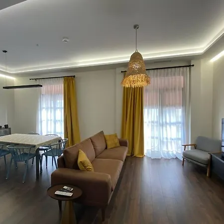 别墅 Preciosa Casa Centro Historico Jerez, Parking Privado+ Wi-fi 赫雷斯